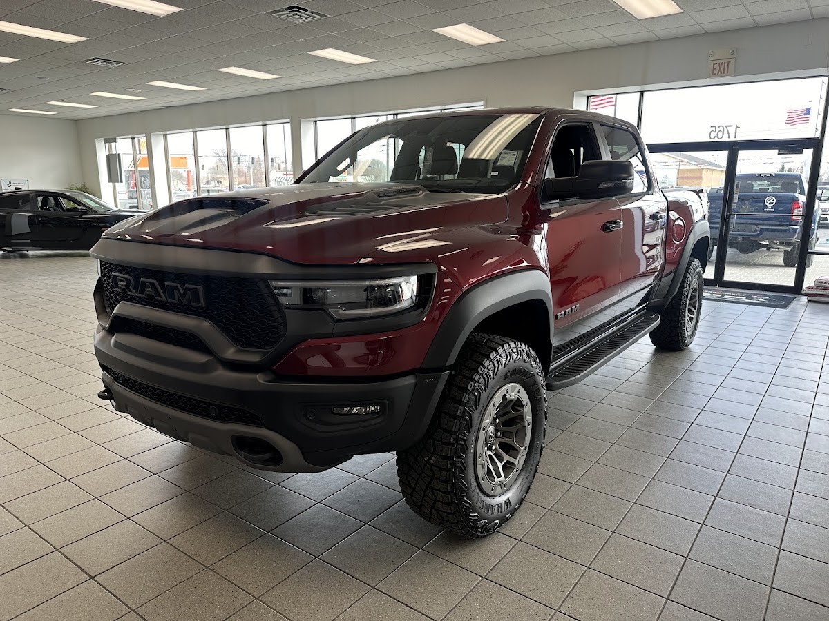 York Chrysler Dodge Jeep Ram Crawfordsville photo 2