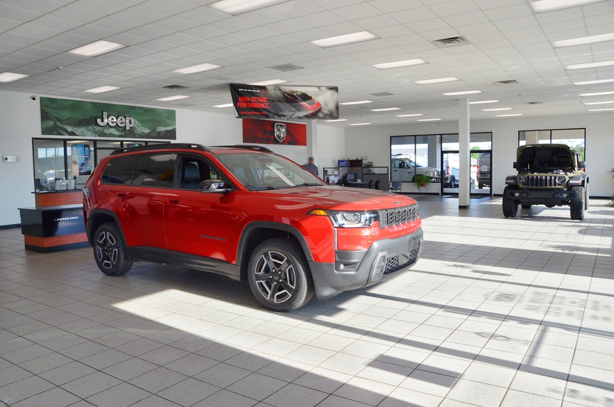 York Chrysler Dodge Jeep Ram Crawfordsville photo 4