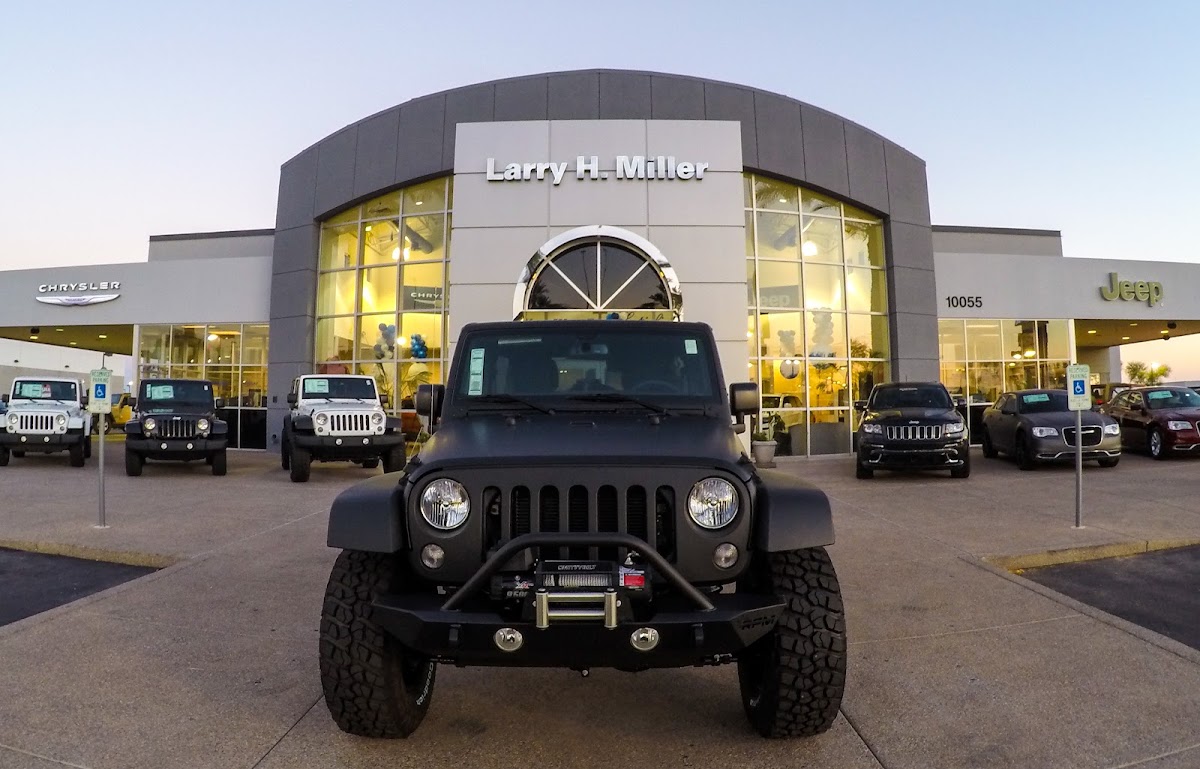 LHM Chrysler Jeep Avondale photo 1