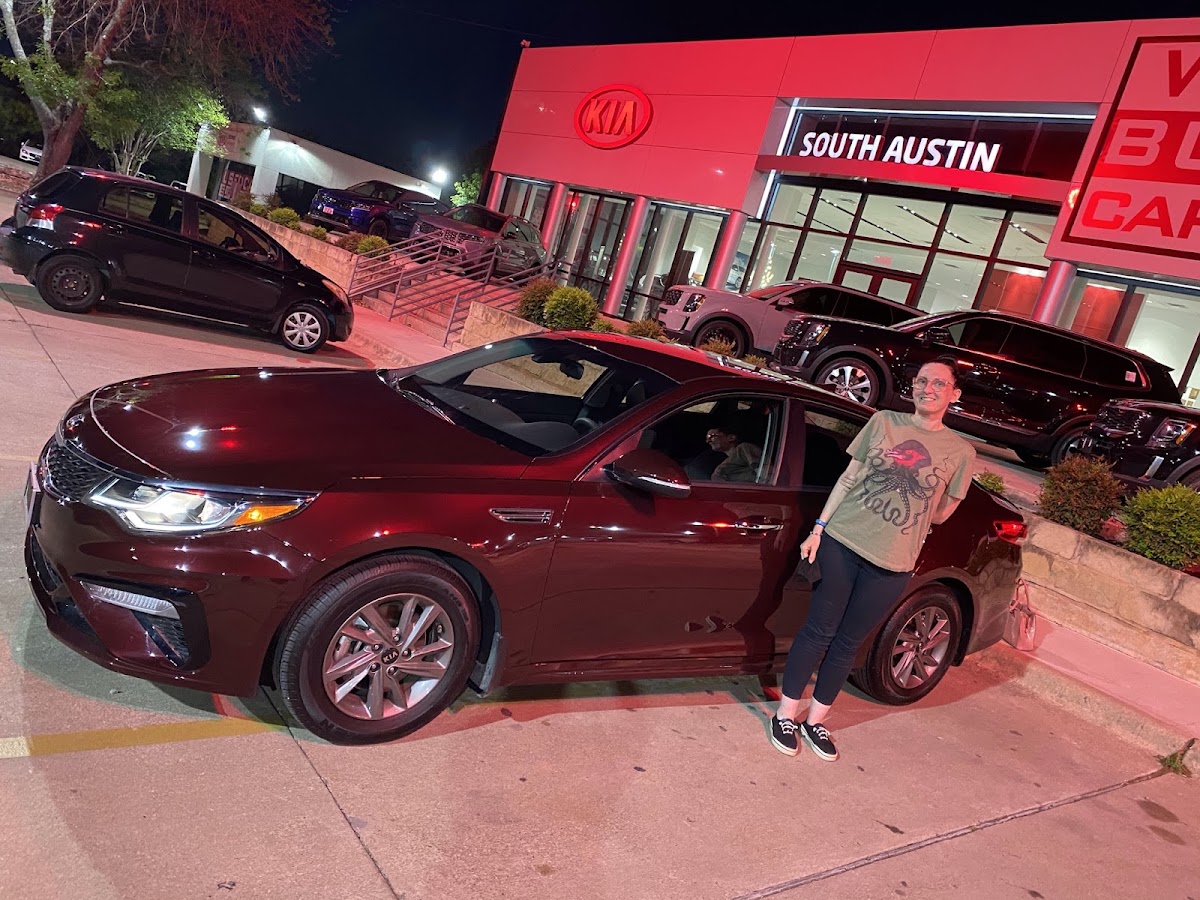 Group 1 Kia South Austin photo 4