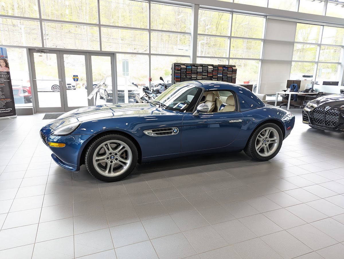 BMW of Ridgefield photo 3