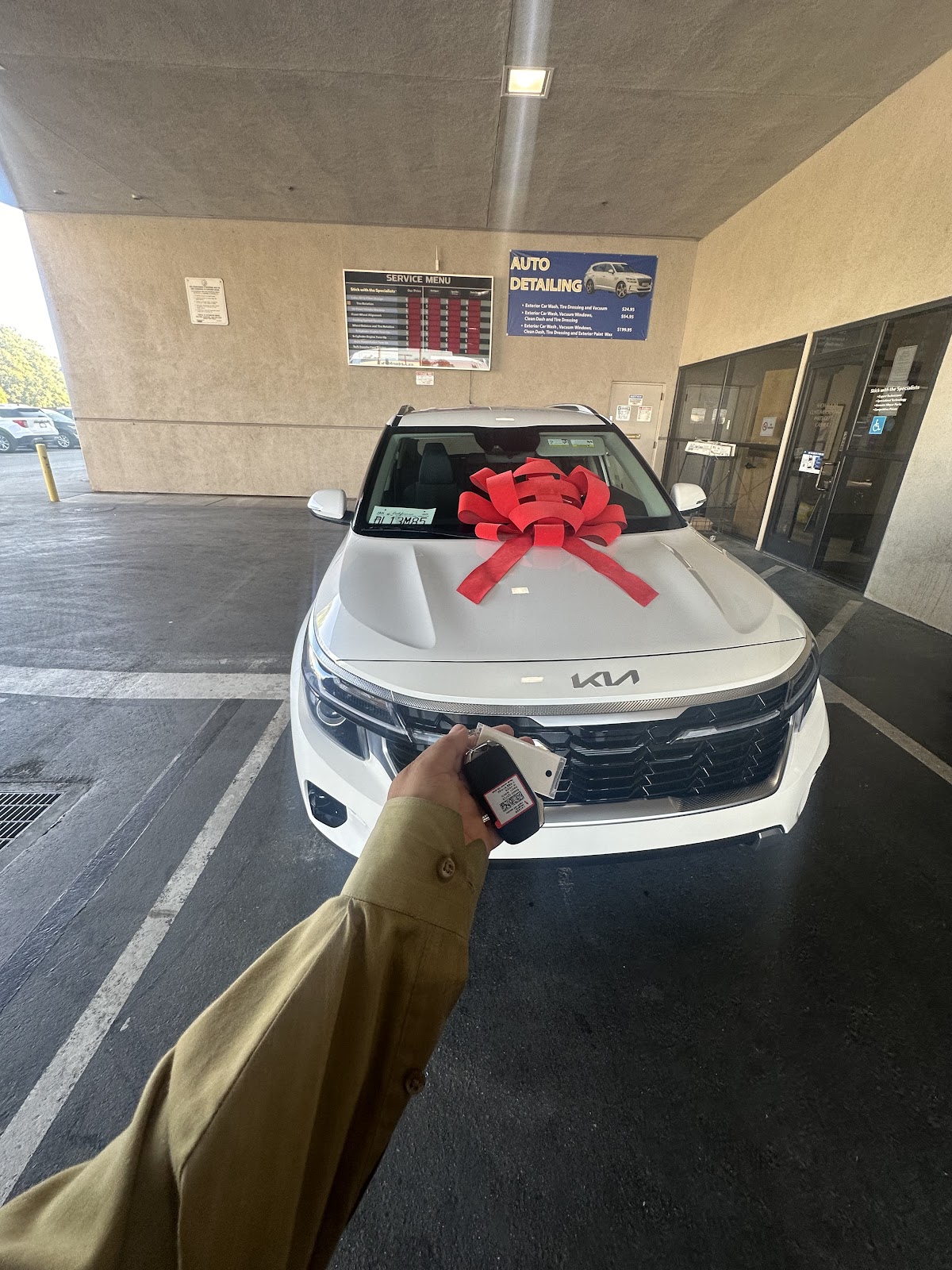 Hanlees Kia Davis photo 2