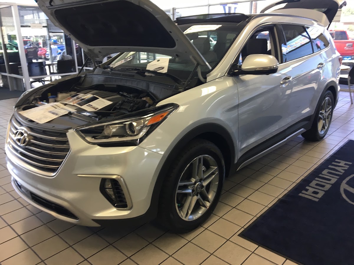 Lithia Hyundai of Reno photo 3