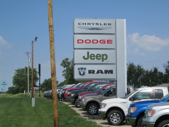 Runde of Manchester Chrysler Dodge Jeep Ram photo 4