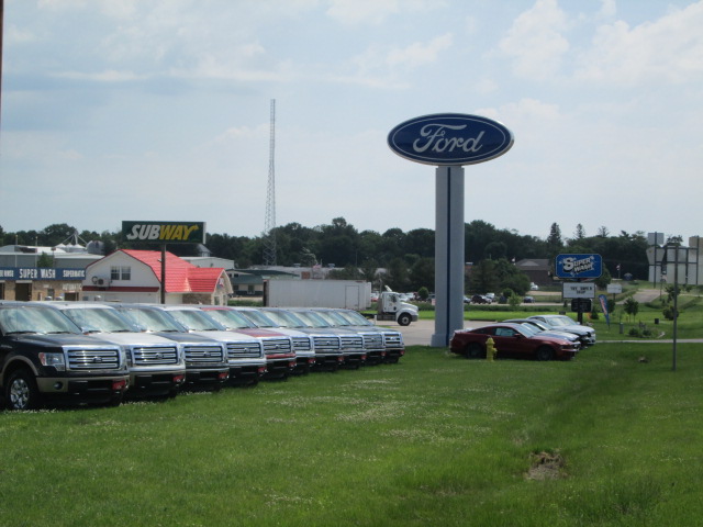 Runde of Manchester Chrysler Dodge Jeep Ram photo 5