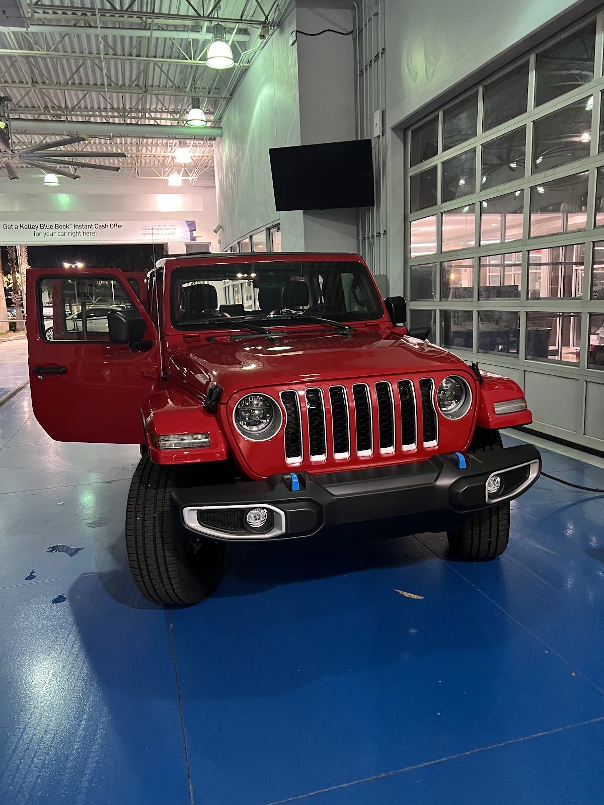Chrysler Dodge Jeep RAM of Seminole County photo 3