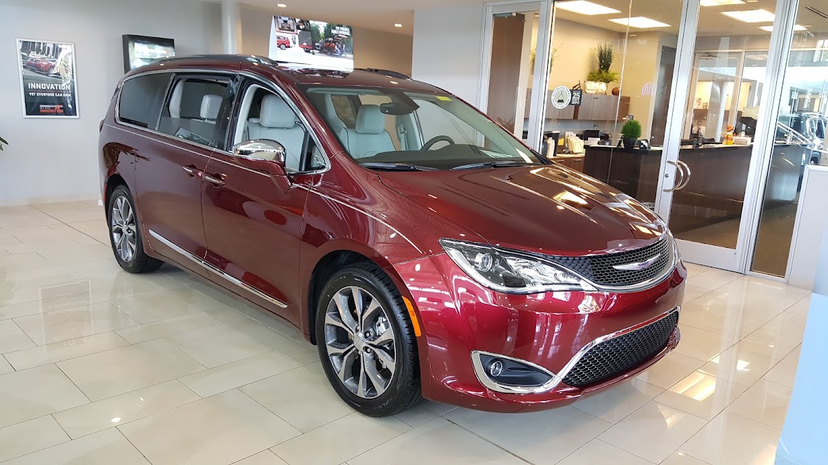 Chrysler Dodge Jeep RAM of Seminole County photo 4