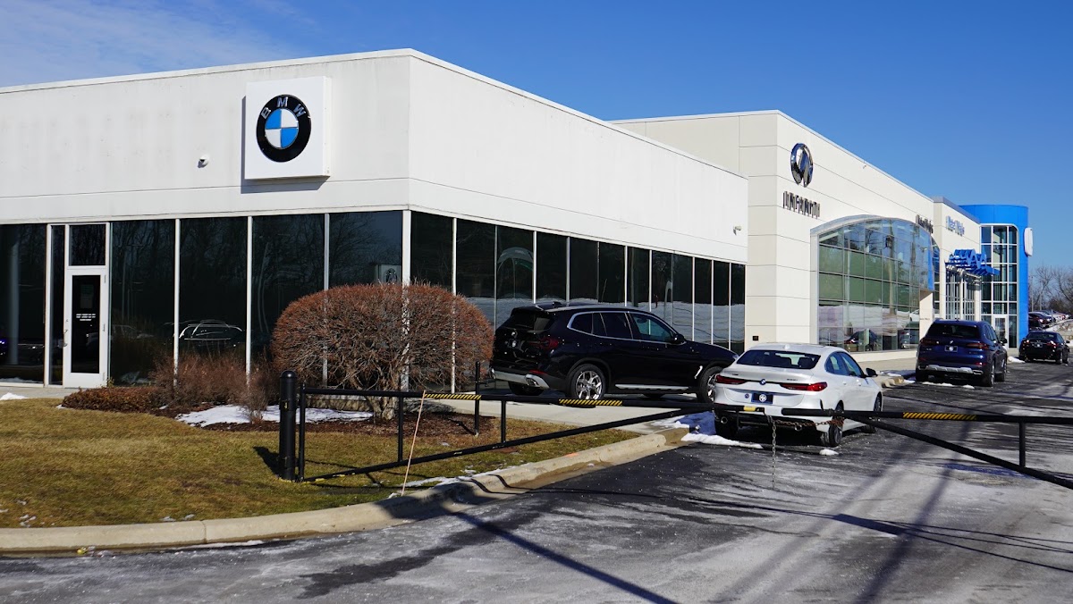 BMW of Barrington photo 1
