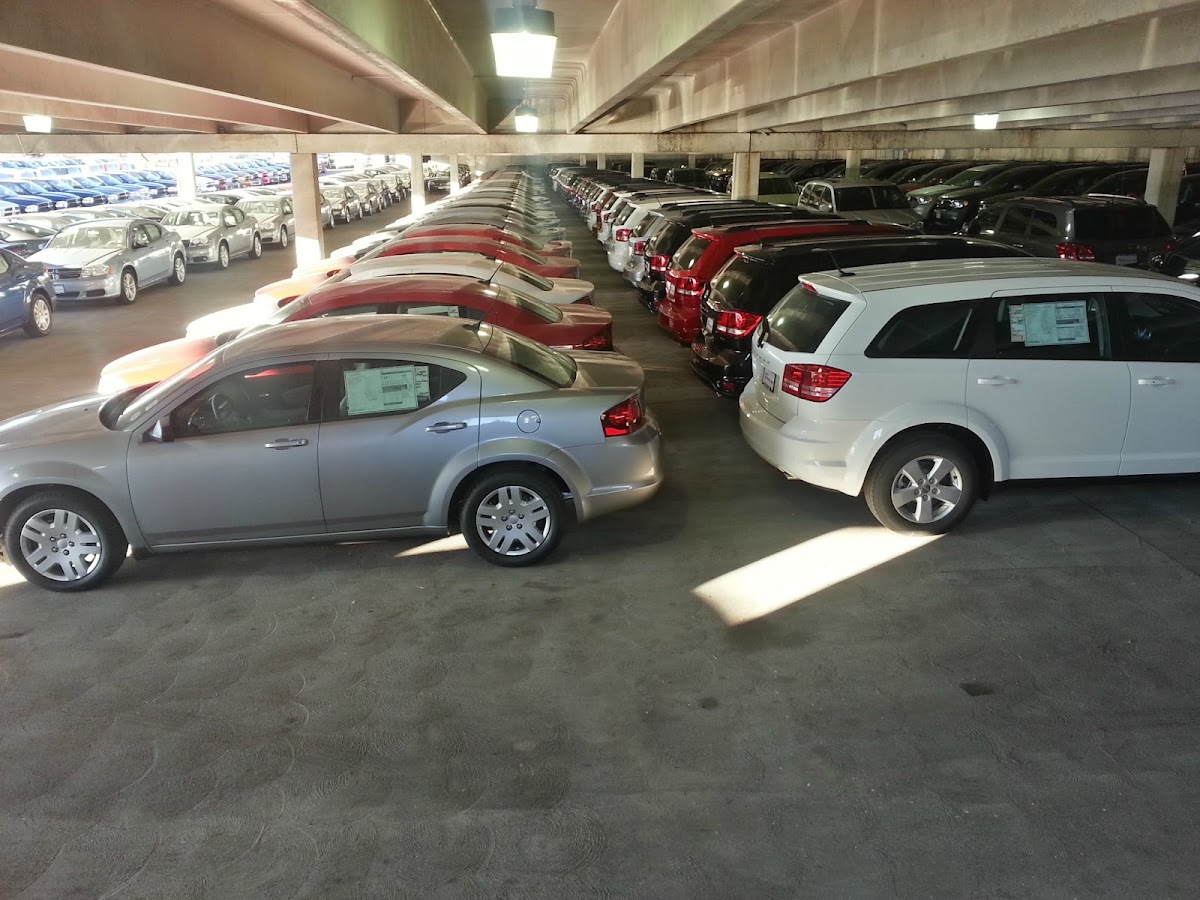 LHM Chrysler Dodge Jeep Ram FIAT Denver photo 3