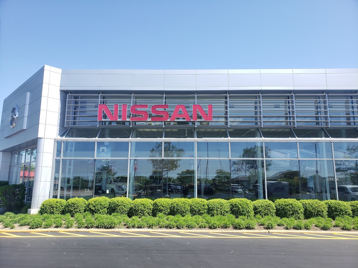 Woodfield Nissan photo 4