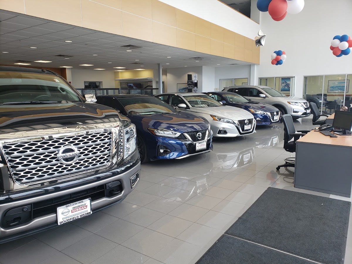 Woodfield Nissan photo 5