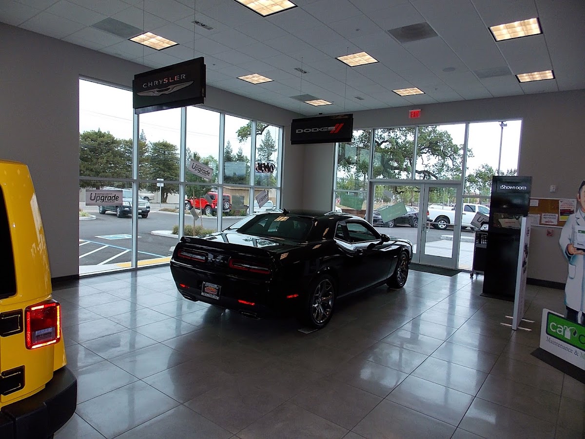 Healdsburg Chrysler Dodge Jeep RAM photo 5