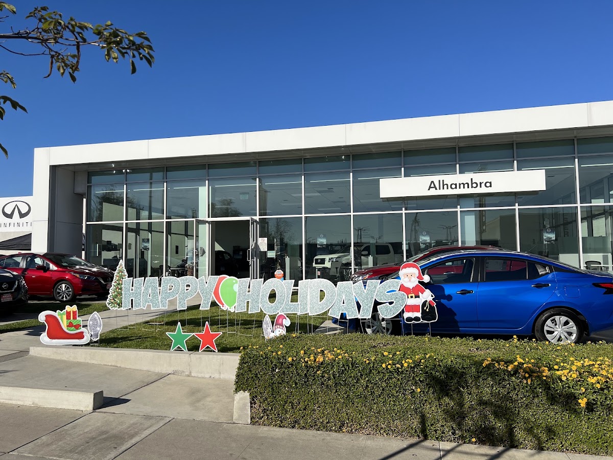 Nissan of Alhambra photo 5