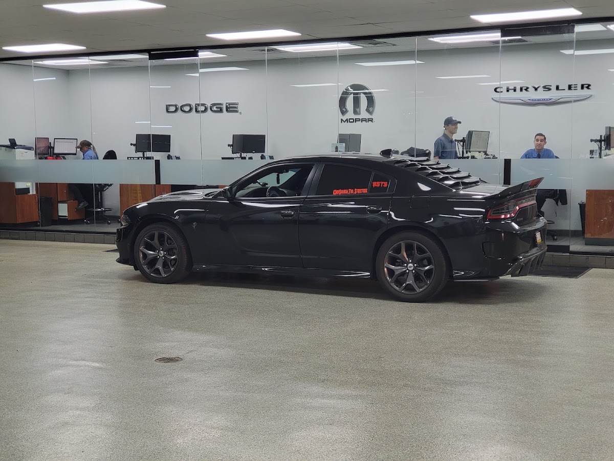 Clay Cooley Chrysler Dodge Jeep Ram Arlington photo 2