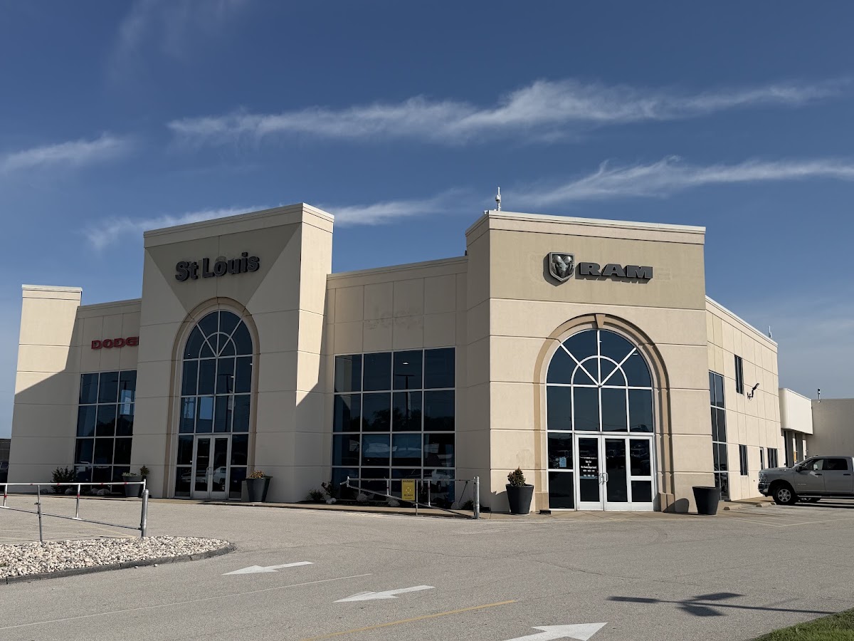 St. Louis Chrysler Dodge Jeep Ram photo 1