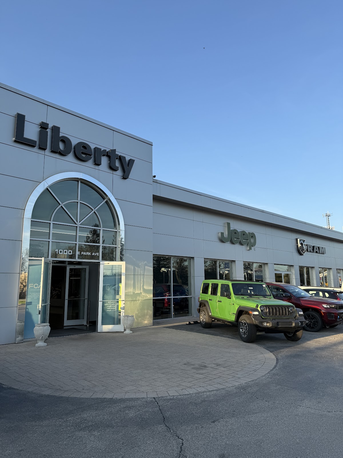 Liberty Chrysler Dodge Jeep Ram photo 2