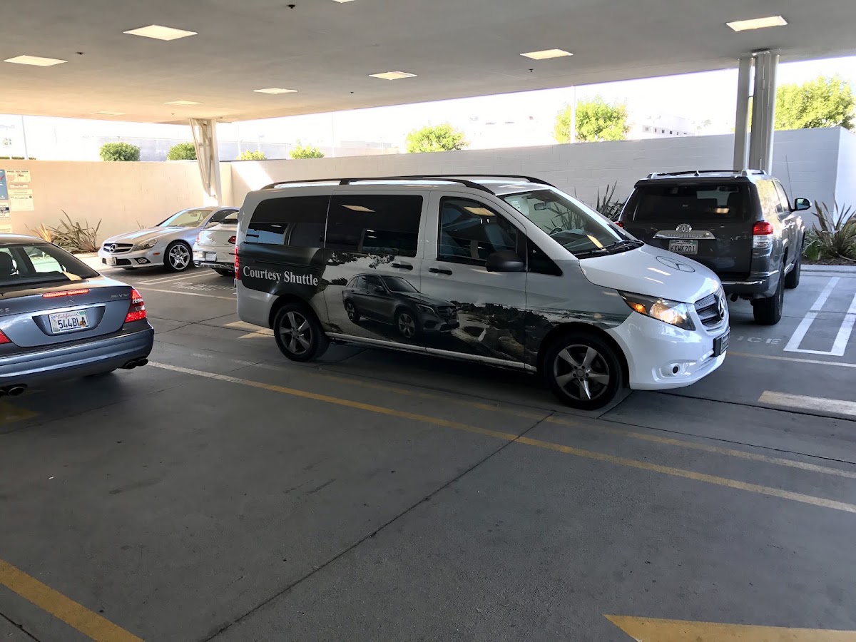 Mercedes-Benz of Long Beach photo 5