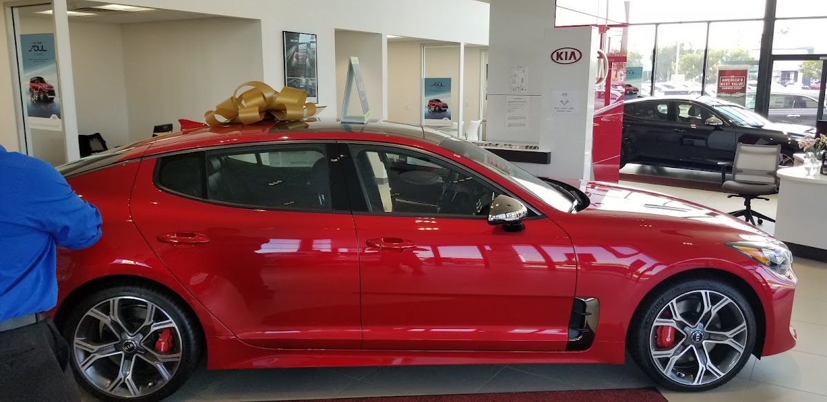 Kirby Kia of Ventura photo 3